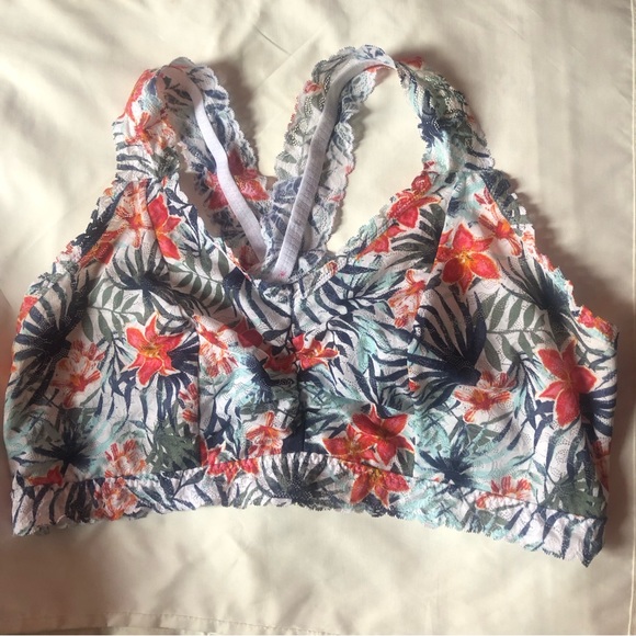 ❤️Cacique Lace Floral Bralette Bra Size 22/24 - Picture 2 of 7